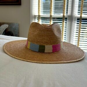 Sunshine Tienda Palm sun hat NWOT